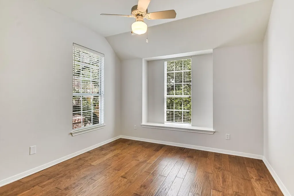 5413 Mountain Cedar Cove Austin TX 78731