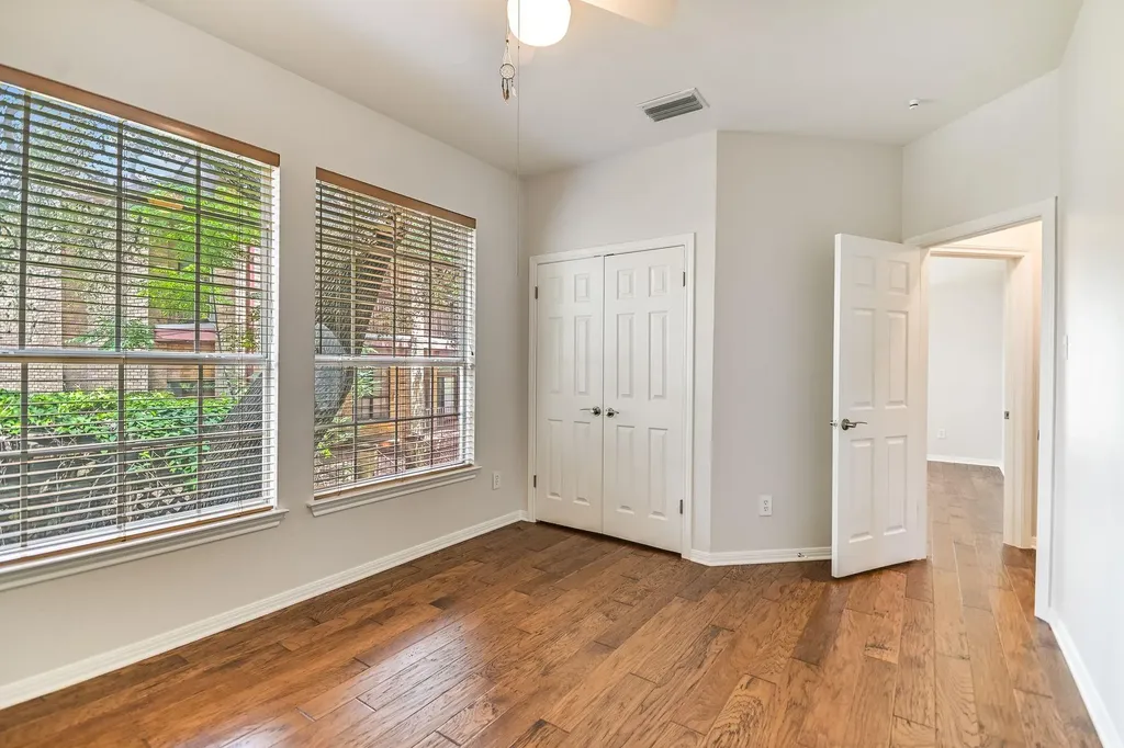 5413 Mountain Cedar Cove Austin TX 78731