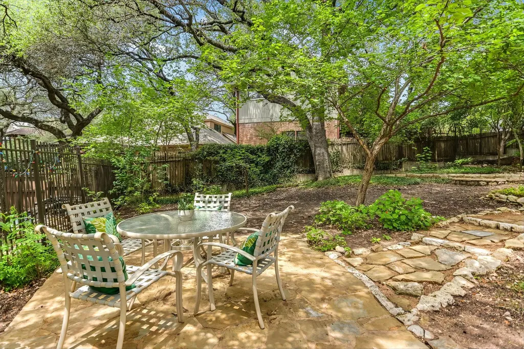 5413 Mountain Cedar Cove Austin TX 78731