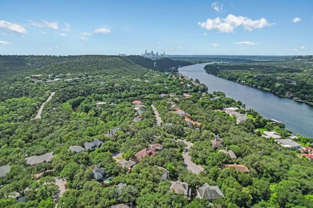 5413 Mountain Cedar Cove Austin TX 78731