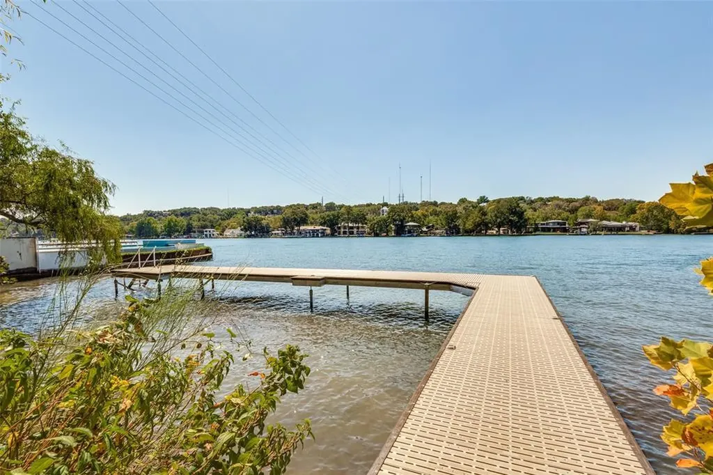 5413 Mountain Cedar Cove Austin TX 78731