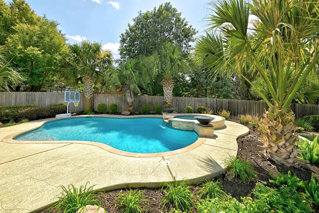 4003 Mirador Cove Round Rock TX 78681