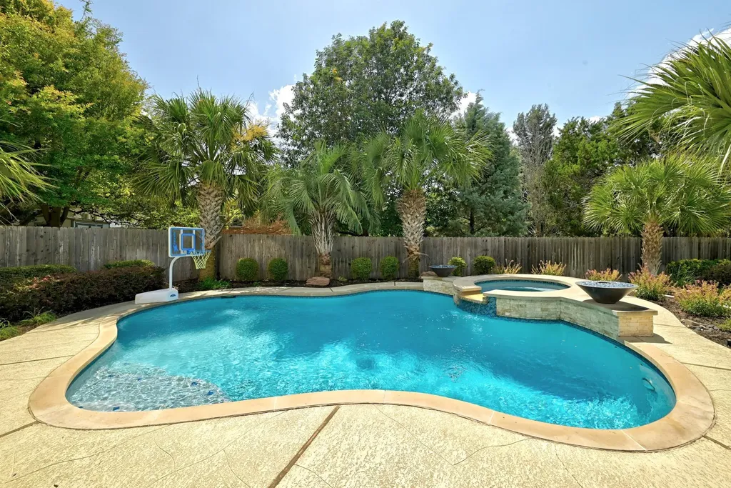 4003 Mirador Cove Round Rock TX 78681