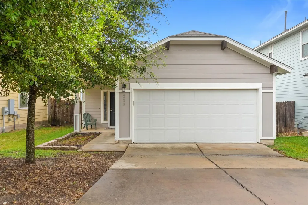 557 Twisted Oaks Lane Buda TX 78610