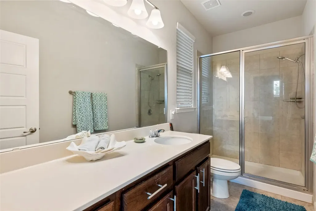 557 Twisted Oaks Lane Buda TX 78610