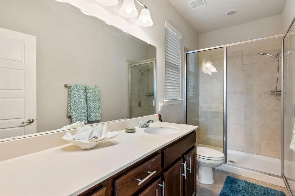 557 Twisted Oaks Lane Buda TX 78610