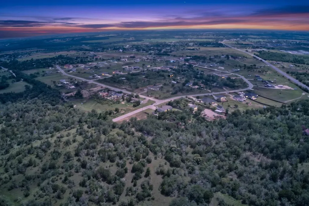 693 Santa Teresa Road Kyle TX 78640