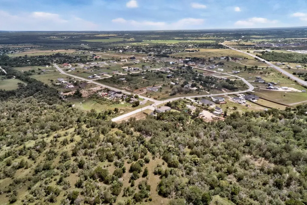 693 Santa Teresa Road Kyle TX 78640
