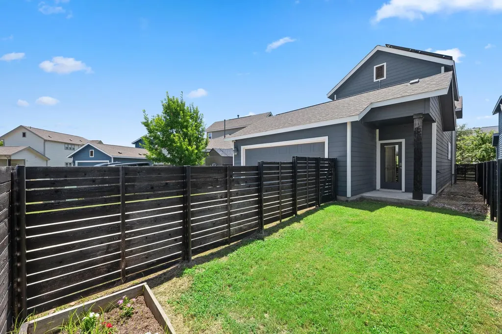 8912 Cattle Baron Path Austin TX 78747