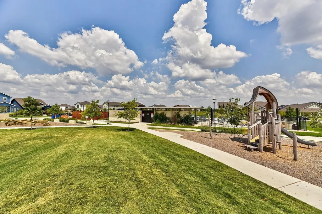 8912 Cattle Baron Path Austin TX 78747
