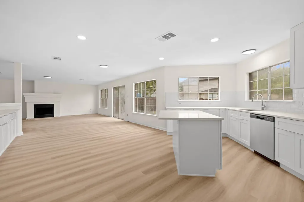 1181 Forest Bluff Trail Round Rock TX 78665
