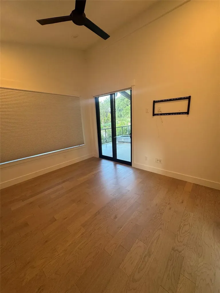 19213 Lost Tree Boulevard Spicewood TX 78669