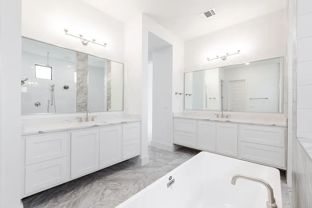 2385 Lineage Lane Leander TX 78641