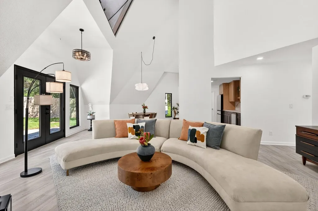 17226 Rocky Ridge Road Austin TX 78734