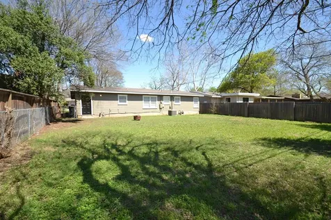 1211 Ridgemont Drive Austin TX 78723