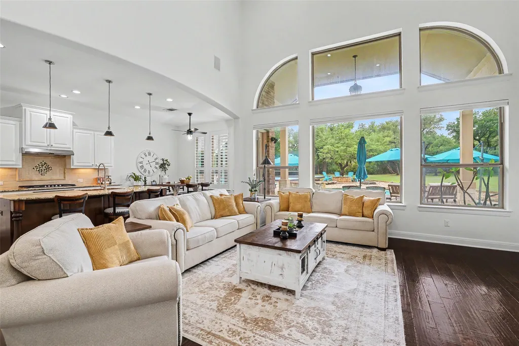 213 Vista Lane Georgetown TX 78633