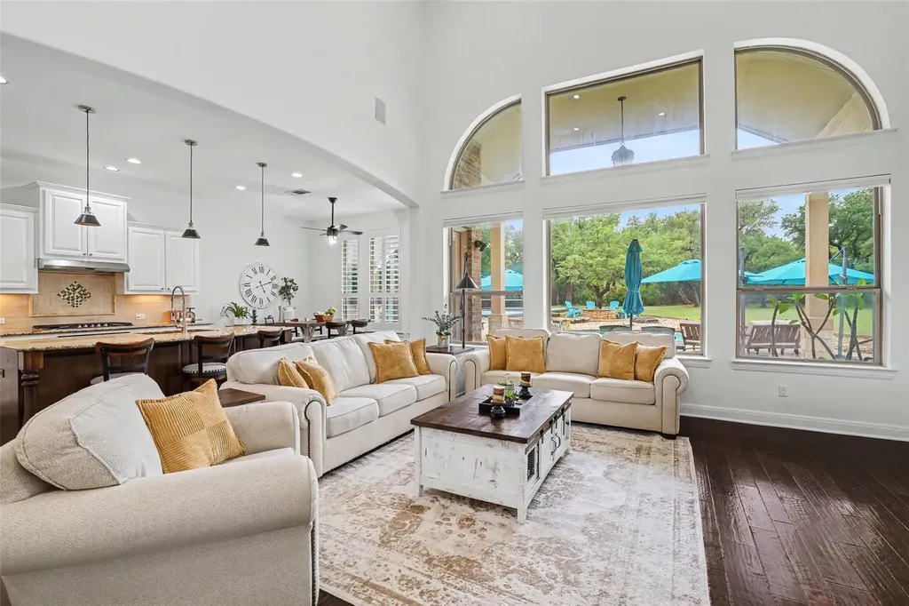 213 Vista Lane Georgetown TX 78633