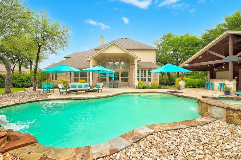 213 Vista Lane Georgetown TX 78633