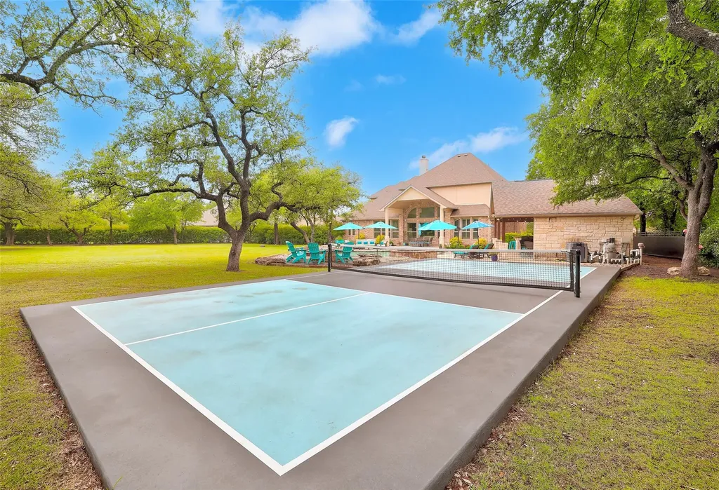 213 Vista Lane Georgetown TX 78633