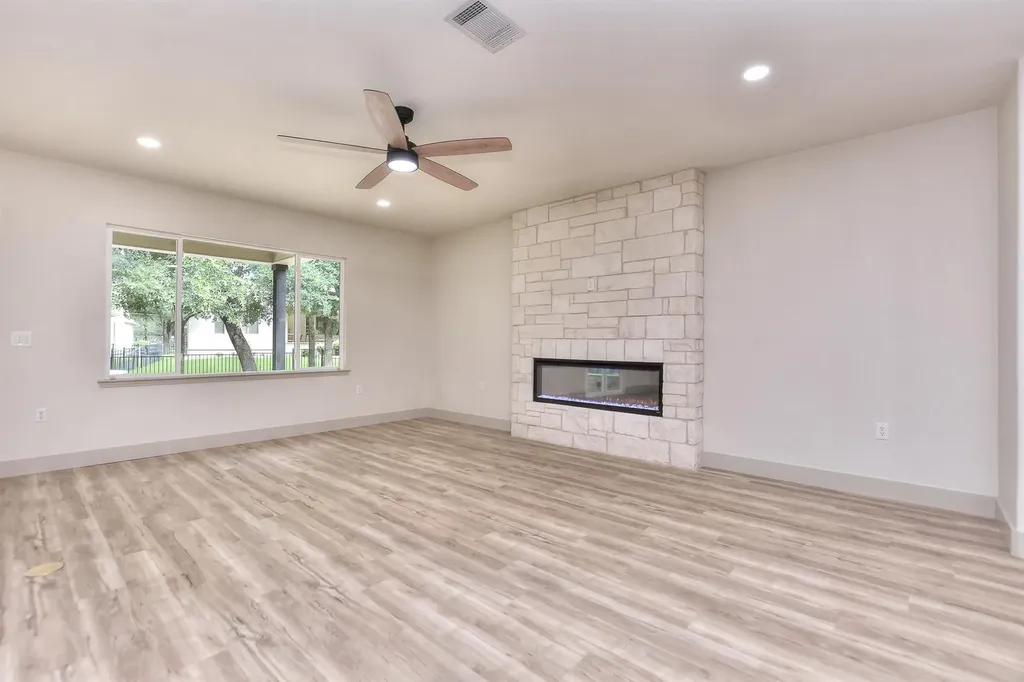 107 Lynn Cove Georgetown TX 78633