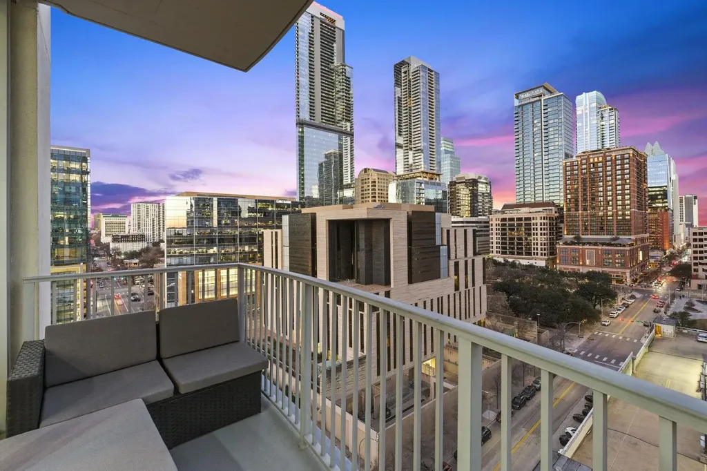 360 Nueces Street Austin TX 78701