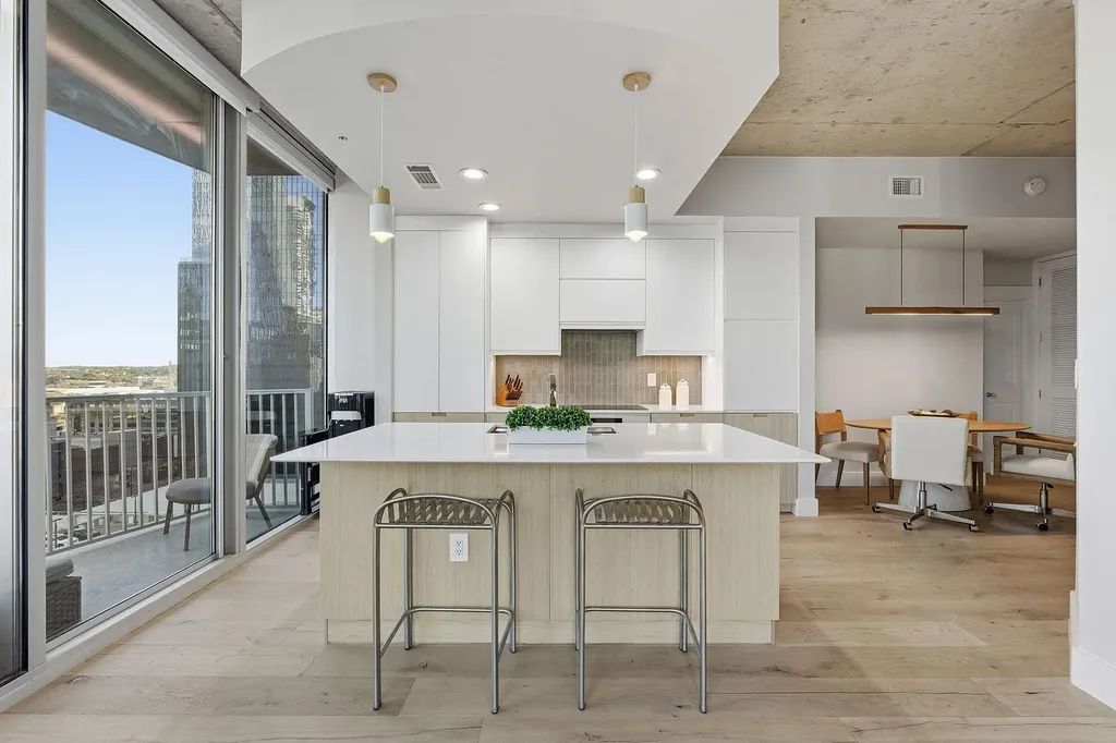 360 Nueces Street Austin TX 78701