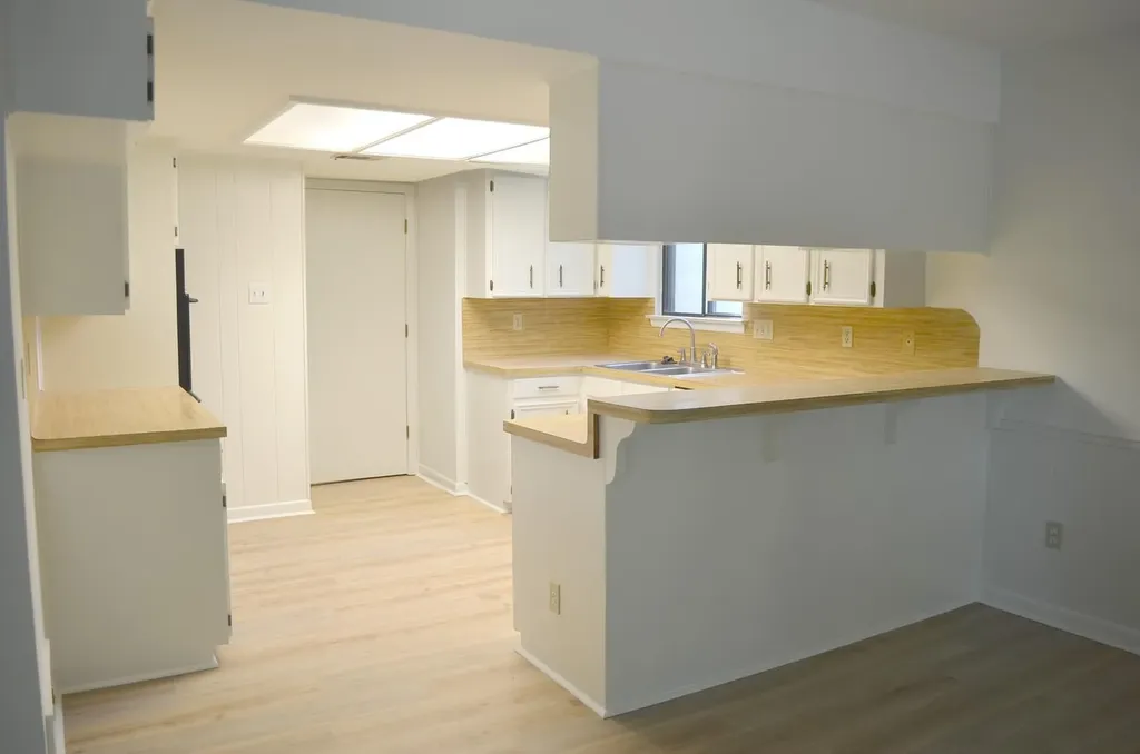12800 Stepping Stone Cove Austin TX 78727