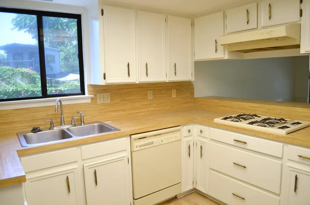 12800 Stepping Stone Cove Austin TX 78727