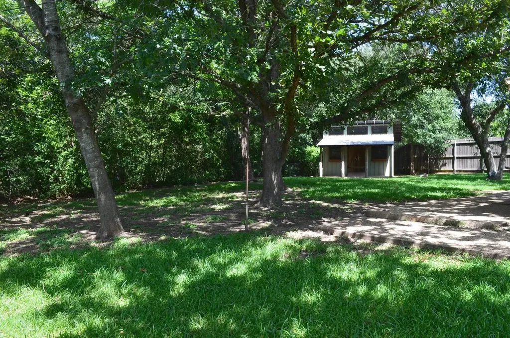 12800 Stepping Stone Cove Austin TX 78727
