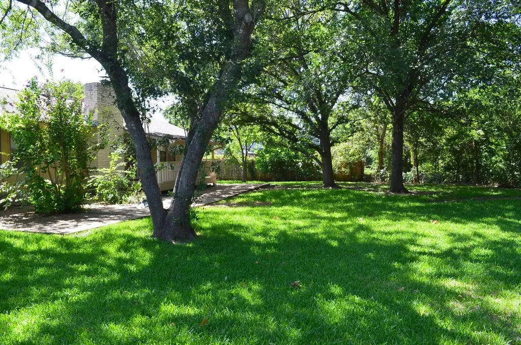 12800 Stepping Stone Cove Austin TX 78727