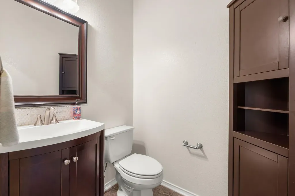 411 Olmos Drive Leander TX 78641