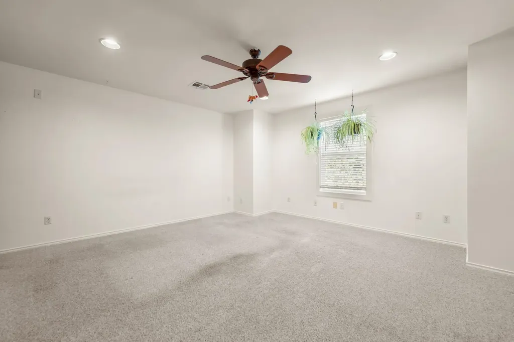 411 Olmos Drive Leander TX 78641