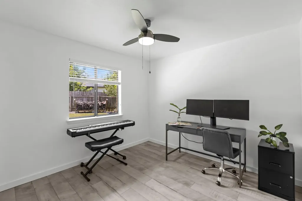 12101 Missel Thrush Court Austin TX 78750