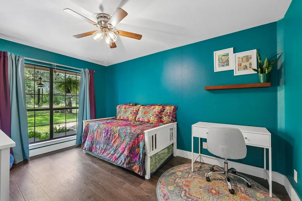 136 Thoroughbred Trace Liberty Hill TX 78642