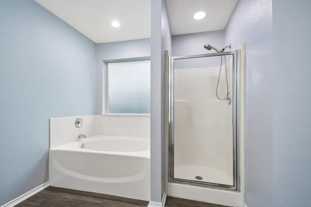 205 Cavalry Trail Elgin TX 78621