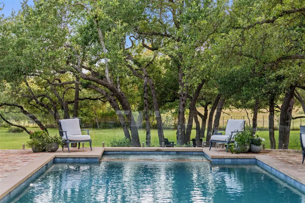 599 Dario Drive Dripping Springs TX 78620