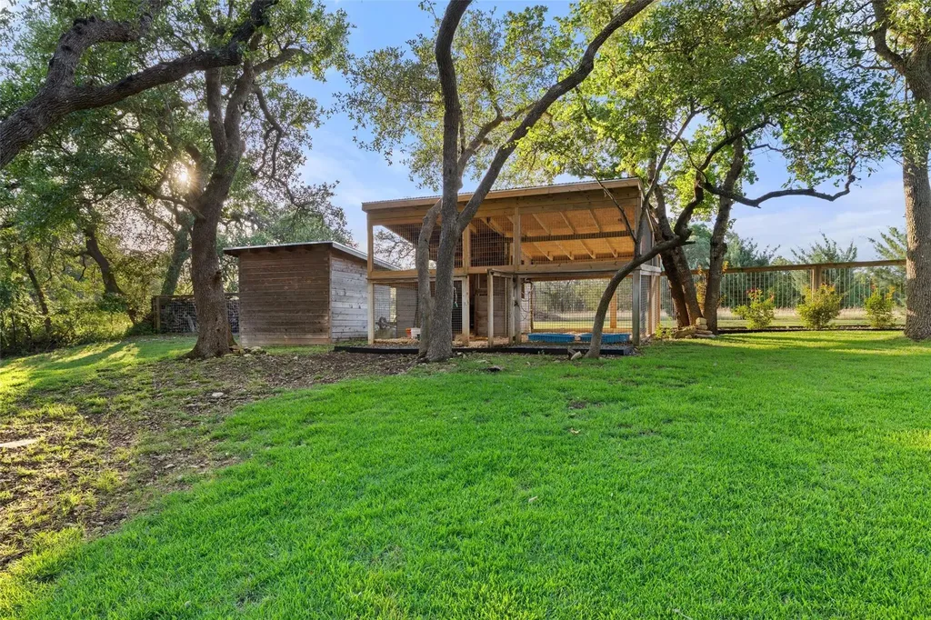 599 Dario Drive Dripping Springs TX 78620