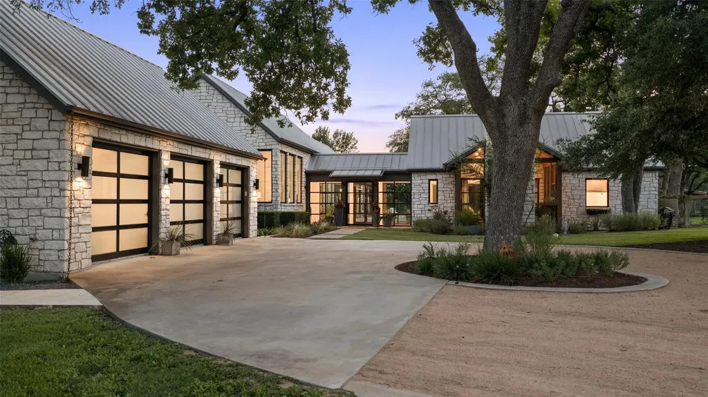 599 Dario Drive Dripping Springs TX 78620