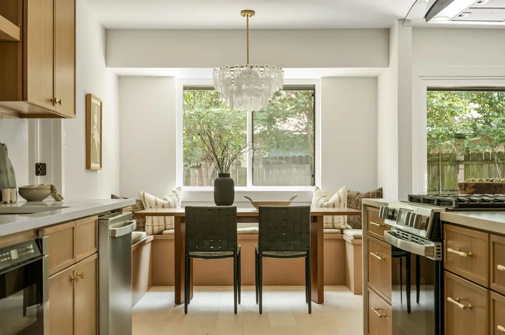 2605 Edenwood Drive Austin TX 78745