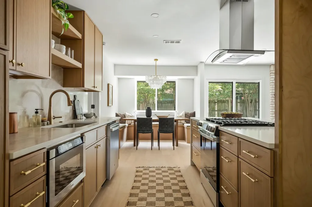 2605 Edenwood Drive Austin TX 78745