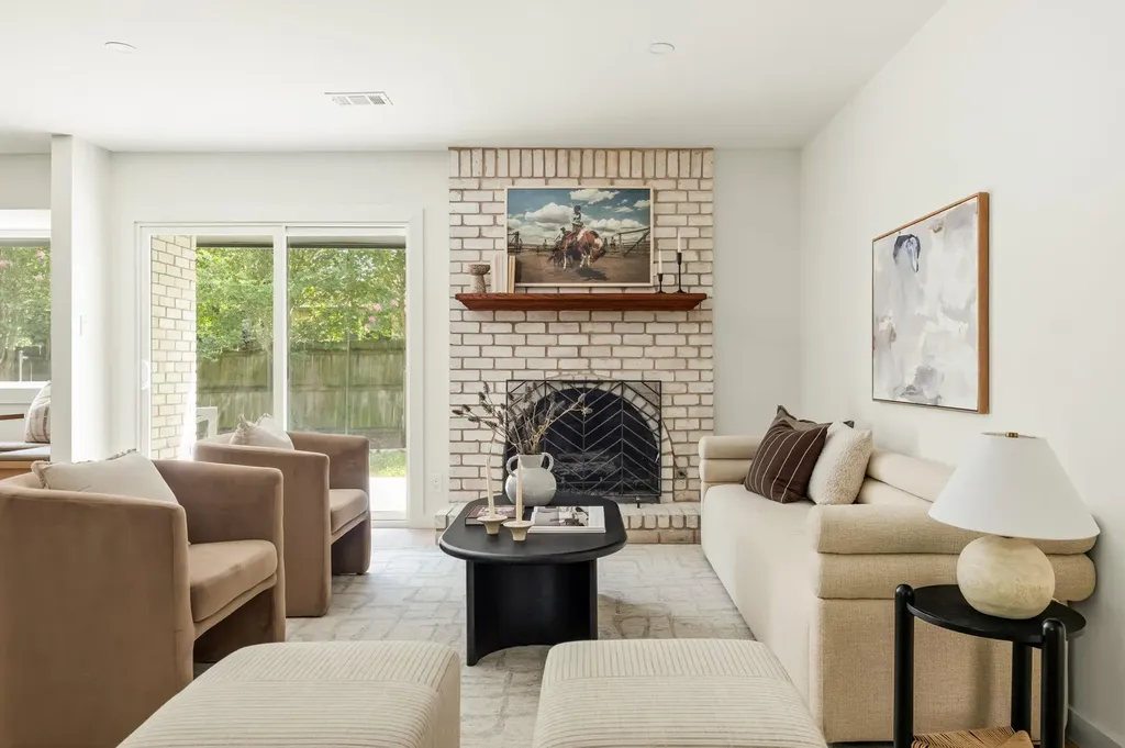 2605 Edenwood Drive Austin TX 78745