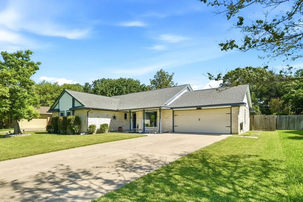 602 Applewood Drive Pflugerville TX 78660