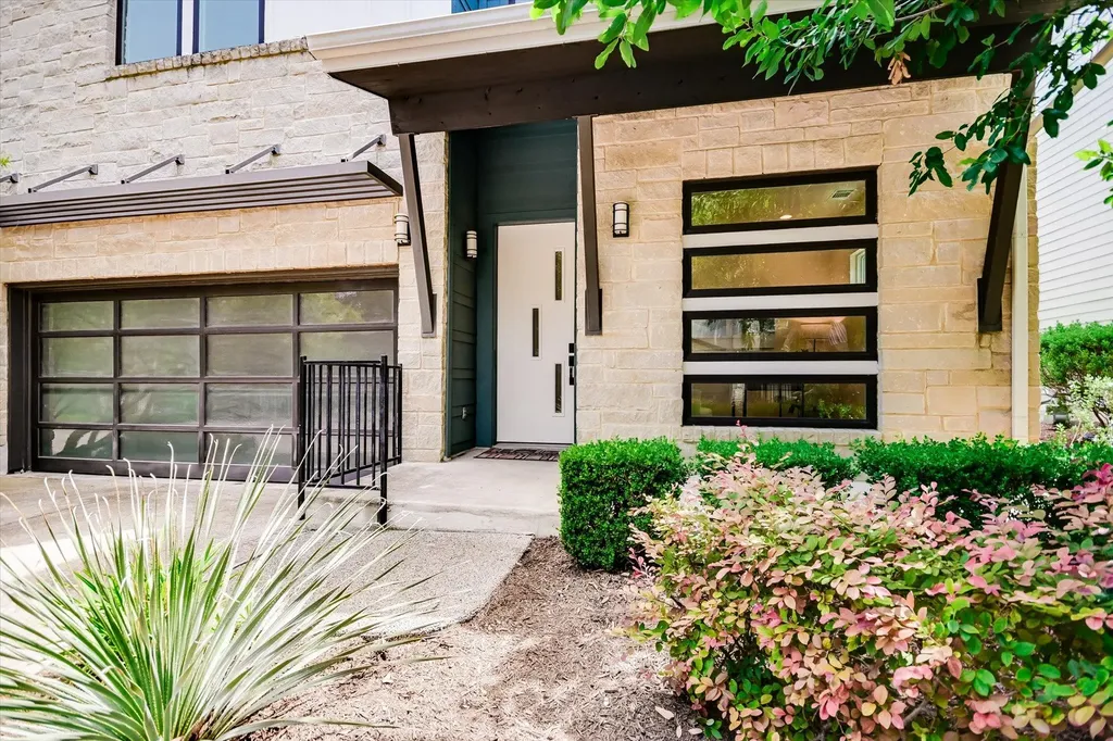 2807 Del Curto Road Austin TX 78704