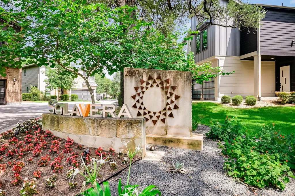 2807 Del Curto Road Austin TX 78704