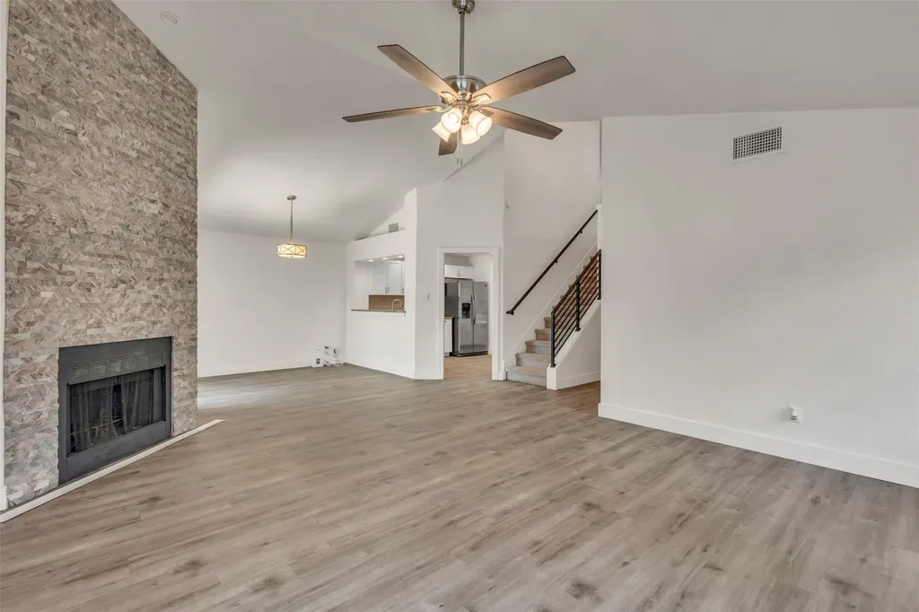 12312 Yarmont Way Austin TX 78753