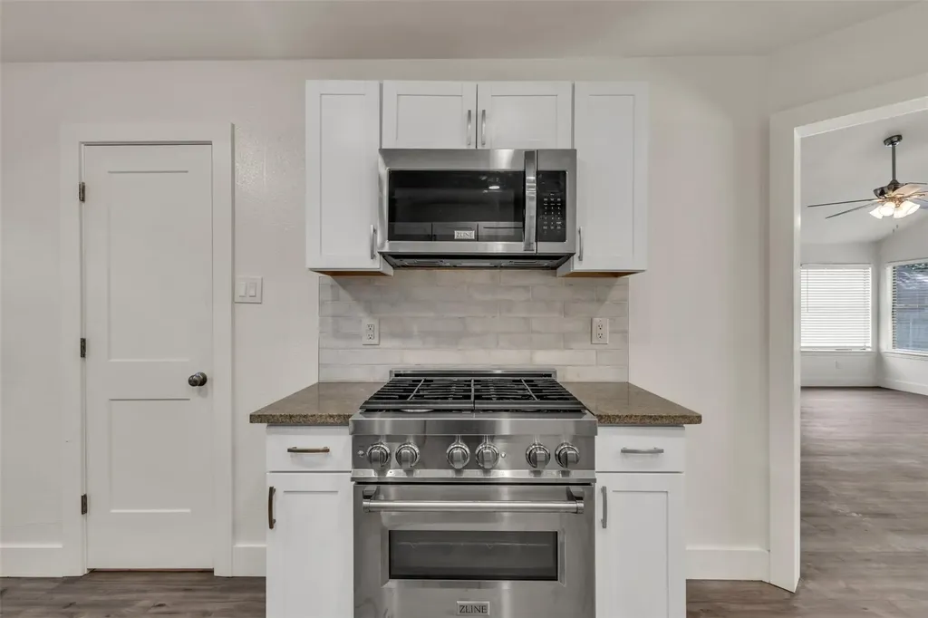 12312 Yarmont Way Austin TX 78753