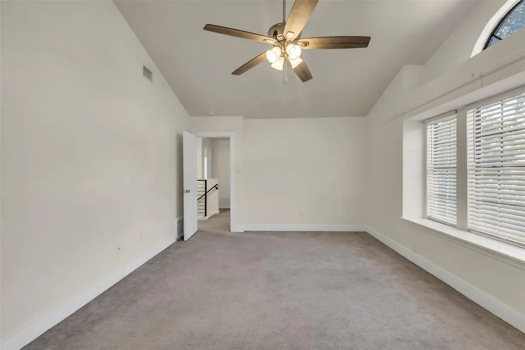 12312 Yarmont Way Austin TX 78753
