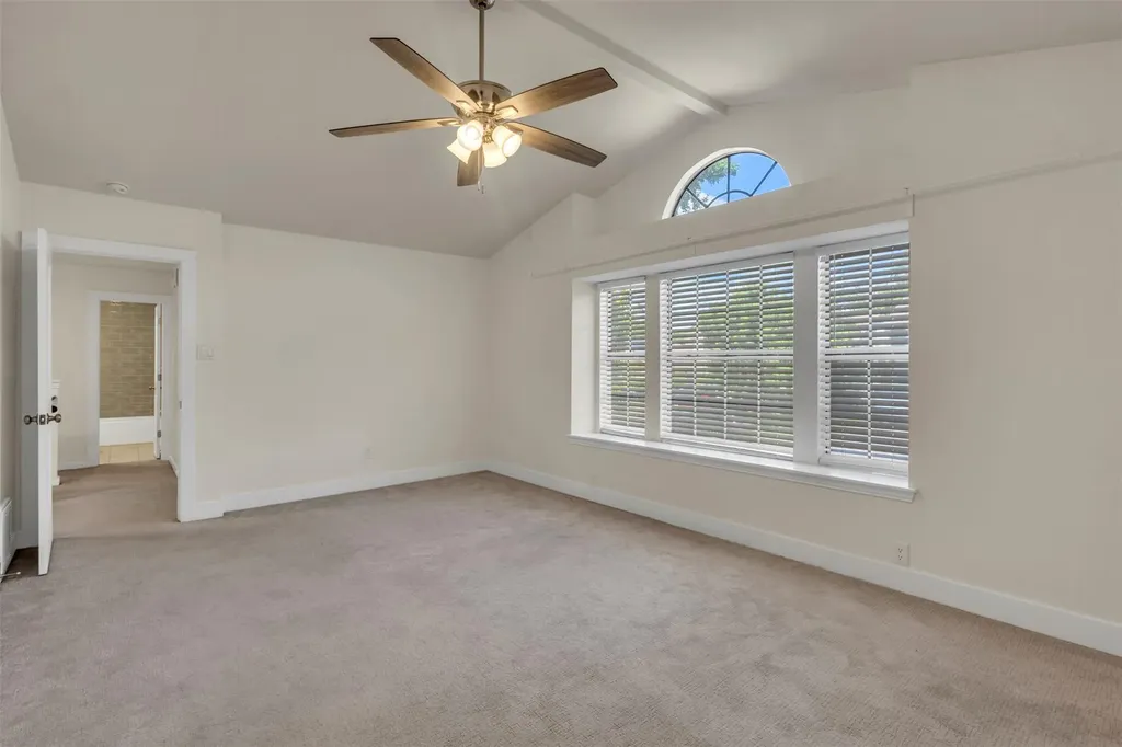 12312 Yarmont Way Austin TX 78753