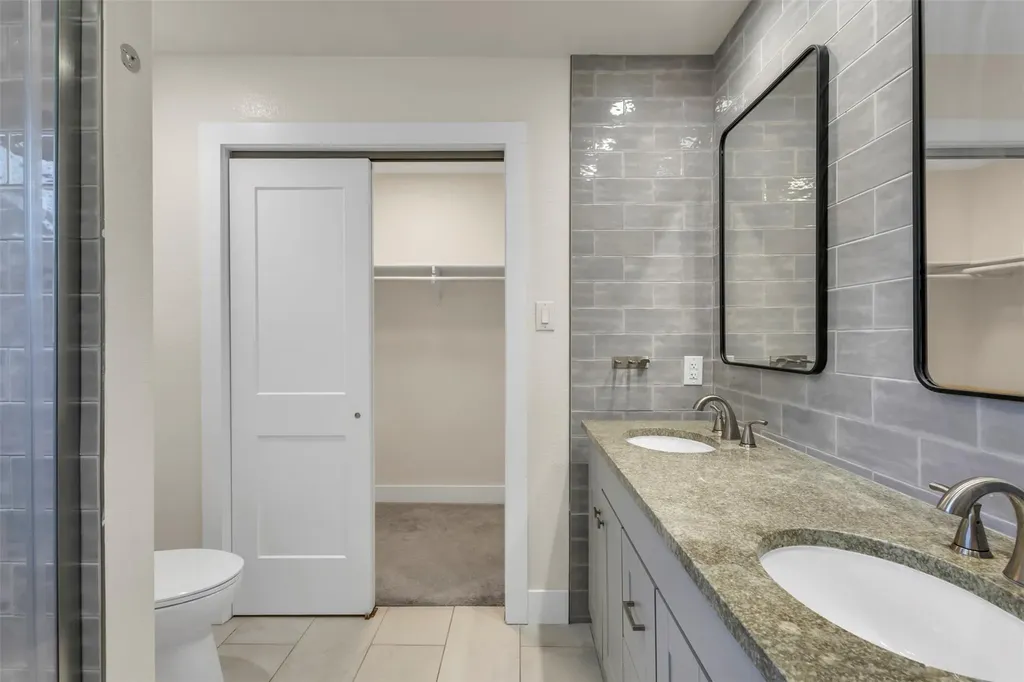 12312 Yarmont Way Austin TX 78753