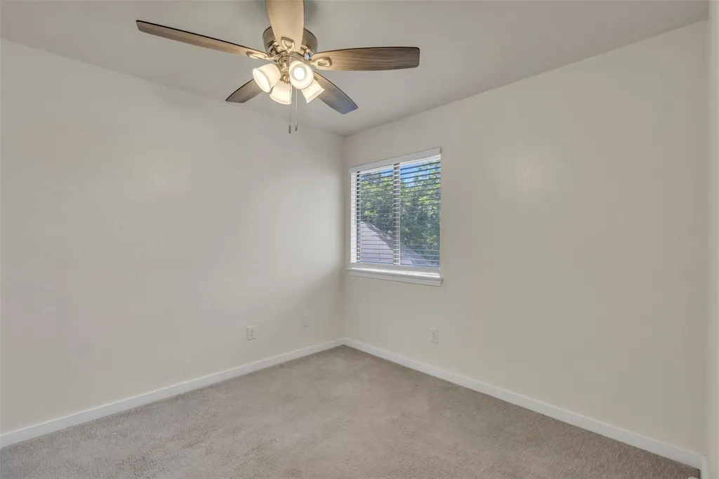 12312 Yarmont Way Austin TX 78753